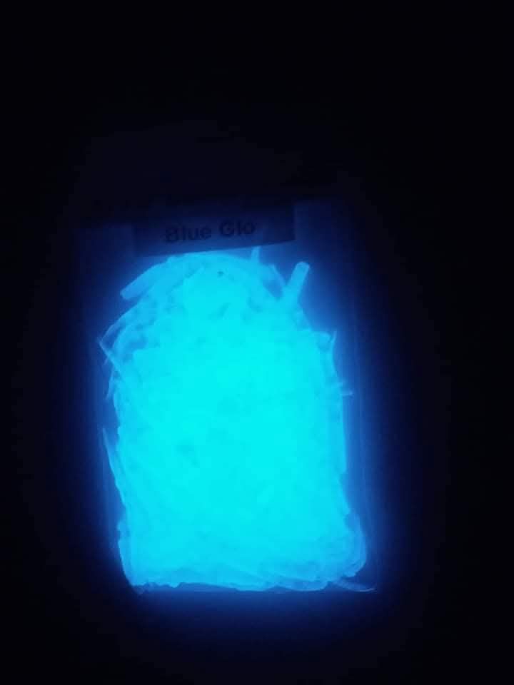1.5&quot; Dancin leeches  100 per pack Blue glo