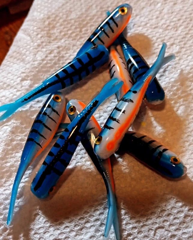 2 1/4&quot; Mad hoppin minnows  10 per pack