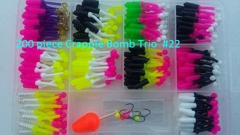 ​100 piece 1 3/8&quot; Crappie Bomb trio&#39;s kit
10 of ea color
3 jigs
1 float