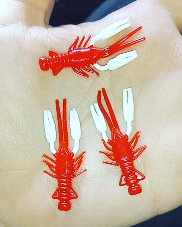 1.5" Crappie claws crawfish  Red &amp; White claws 8 per pk