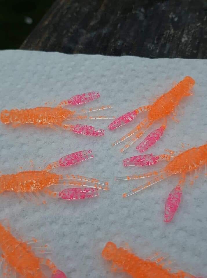 1.5" Crappie claws crawfish  8 per pack