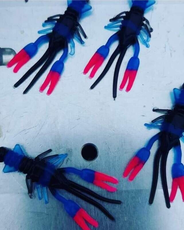 1.5" Crappie claws crawfish  8 per pack