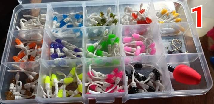 504 piece  1.5" Nummies kit White series