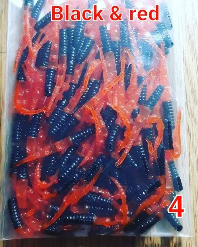 1.5" Dancin leeches  100 per pack