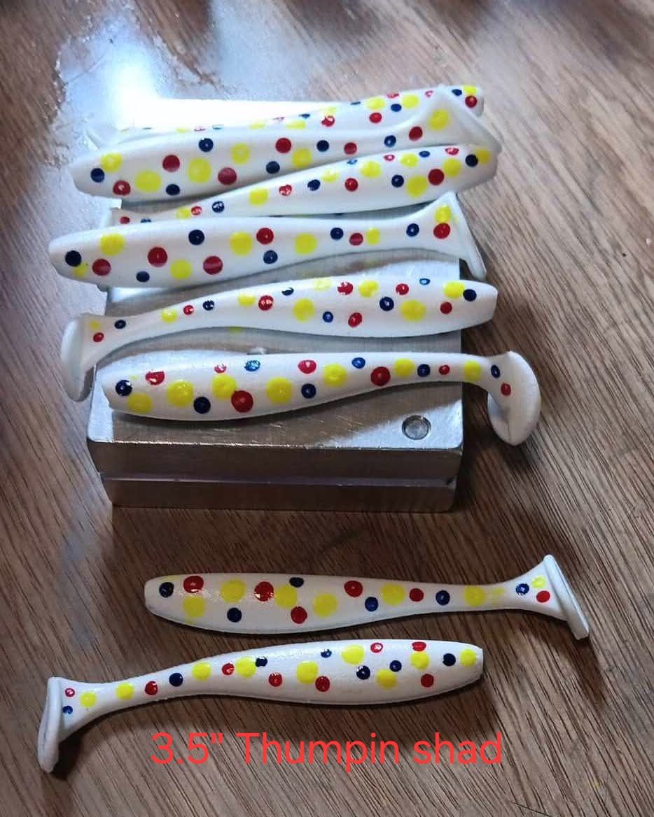 3.5" Thumpin shad  Wonderbread  8 per pack