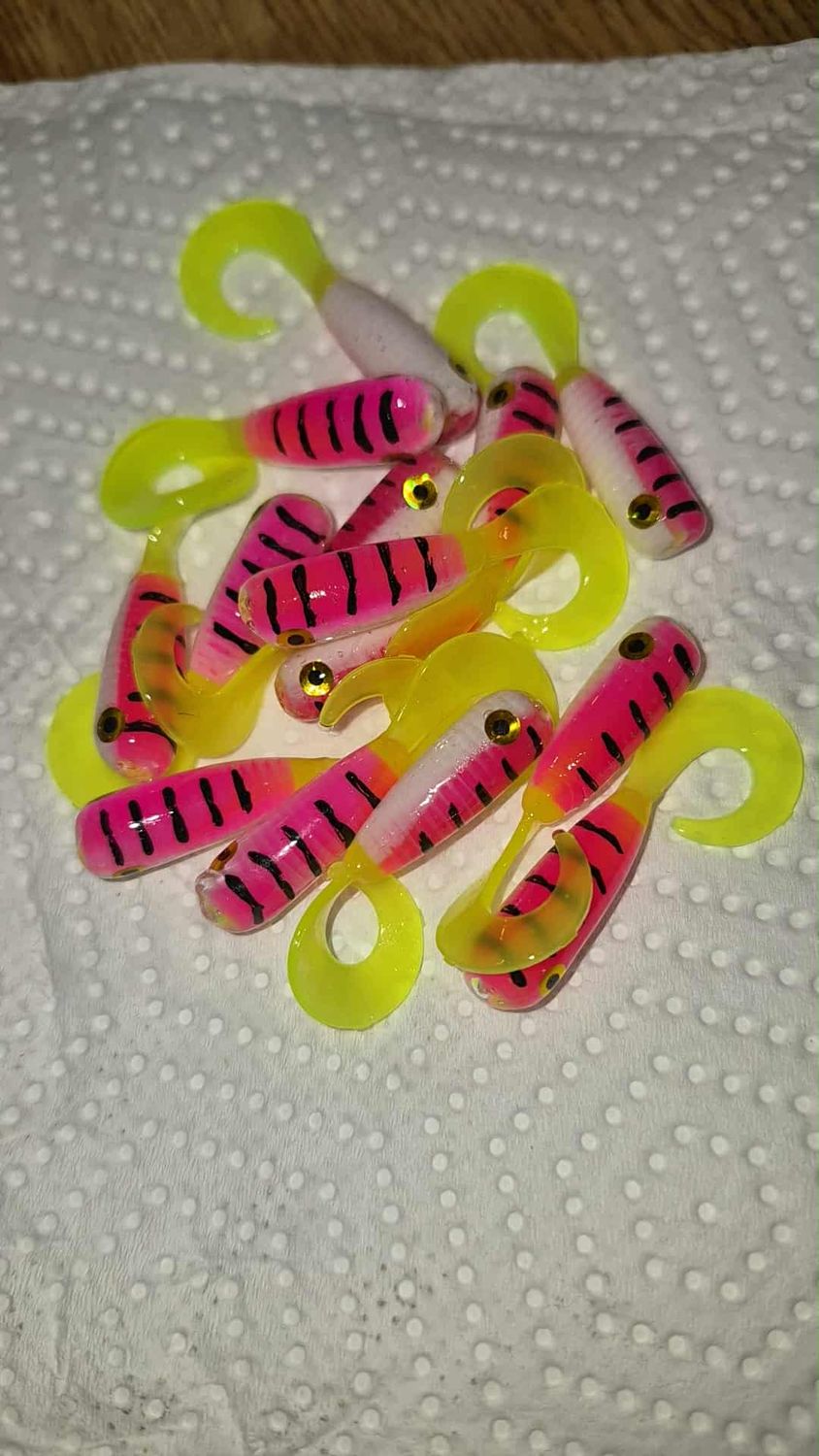 2" Wiggle tail twisters  16 per pack Hand painted