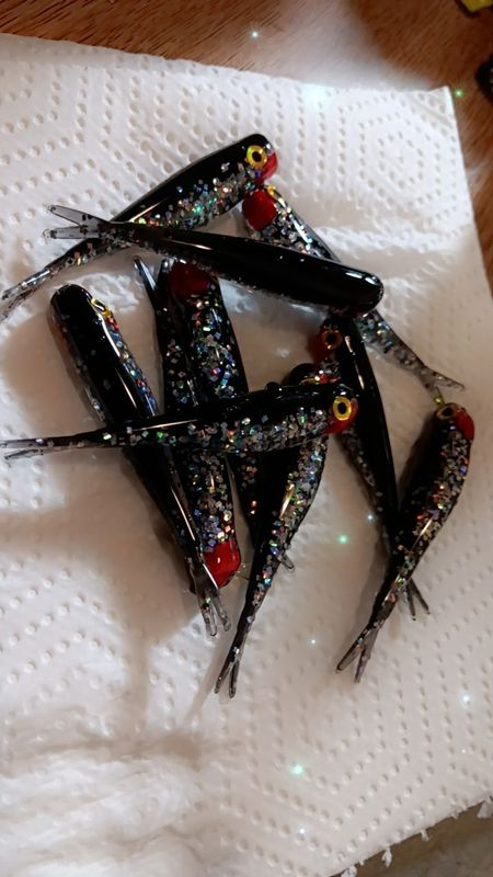 2.5" panfish minnow  8 per pack