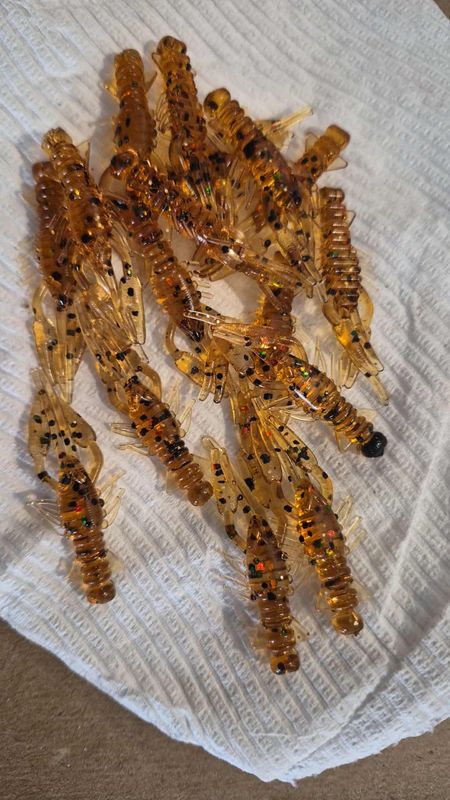 1.5" Crappie claws crawfish  16 per pack
