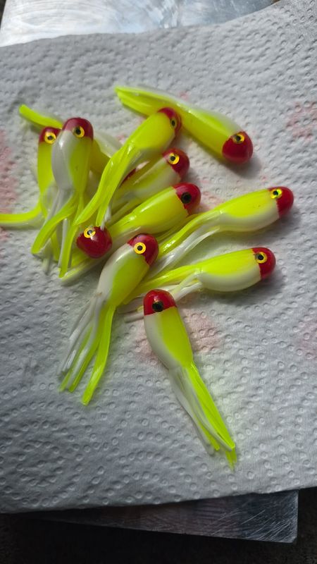 1.8" Frisky Fry  Hollow body tube  Clown 12 per pack