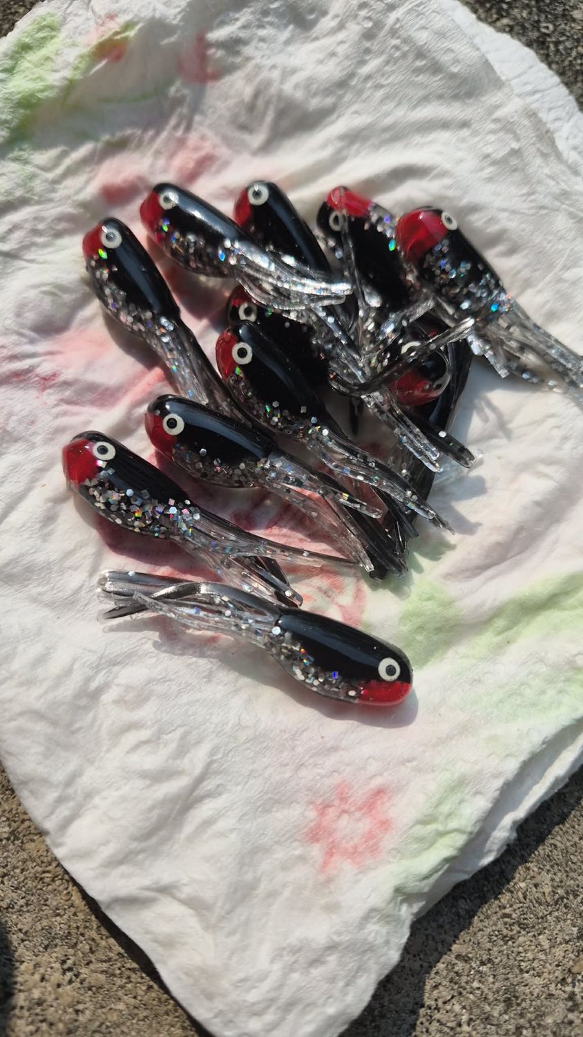 1.8" Frisky Fry  Vampire  Hollow body tube