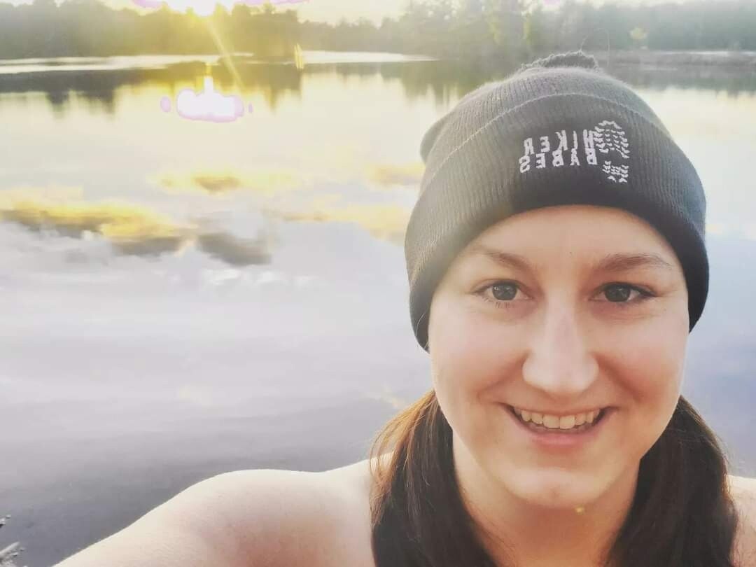 Canada Pom-Pom Beanie