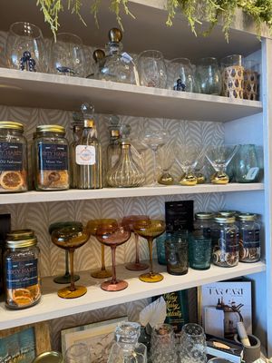 Housewares & Bar