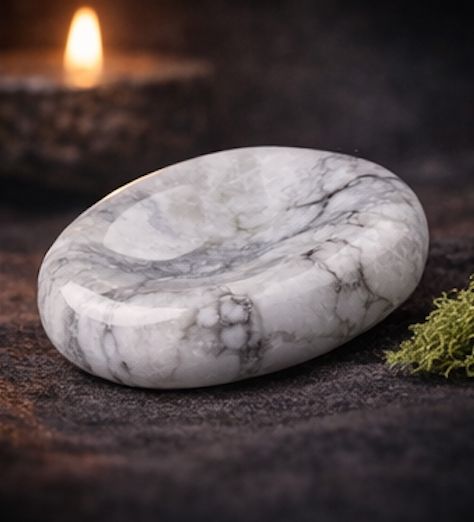 Calmara Howlite Worry Stone