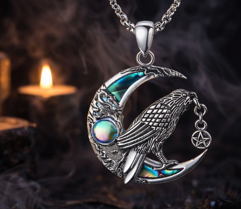 Corvayne Pendant - Protection - Shadow / Guardian