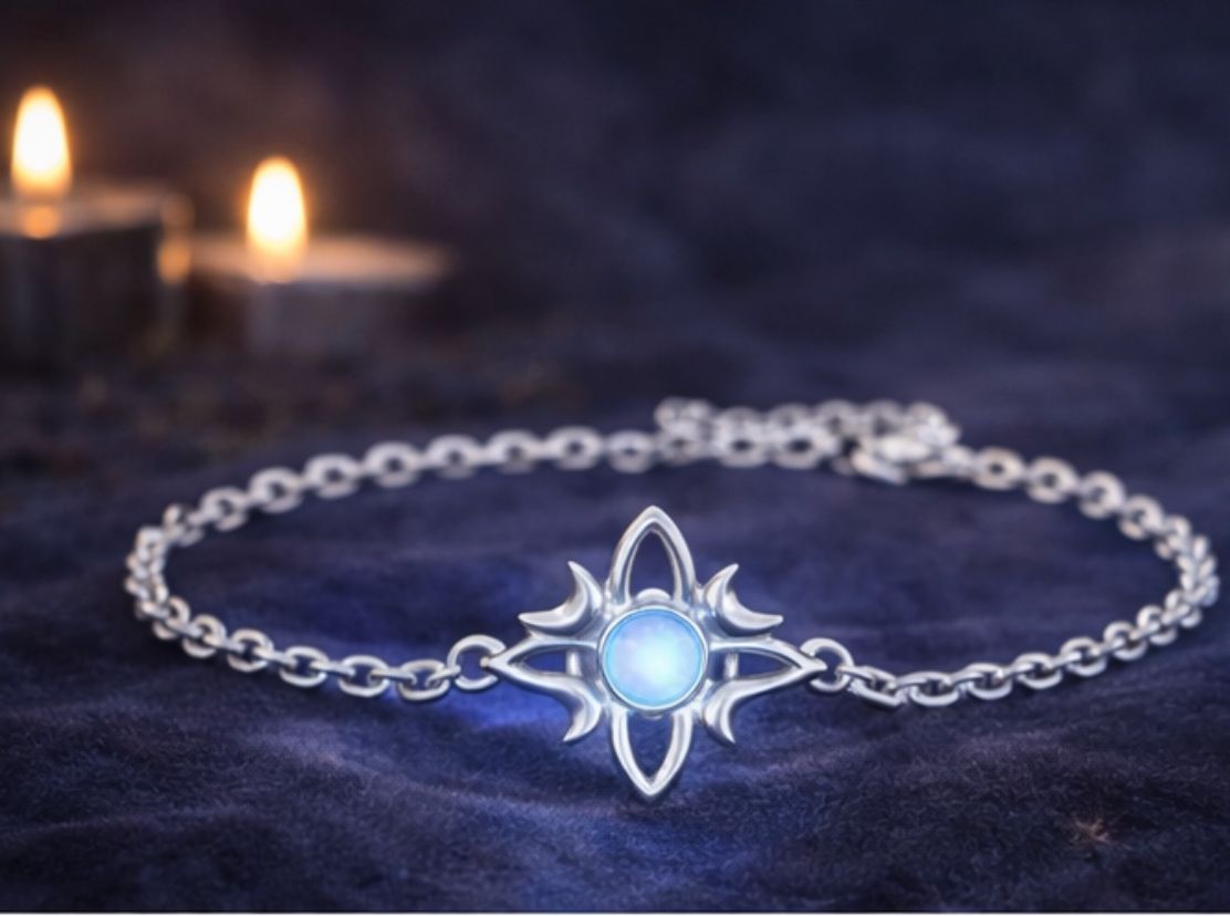 Lunelle Moonstone Bracelet