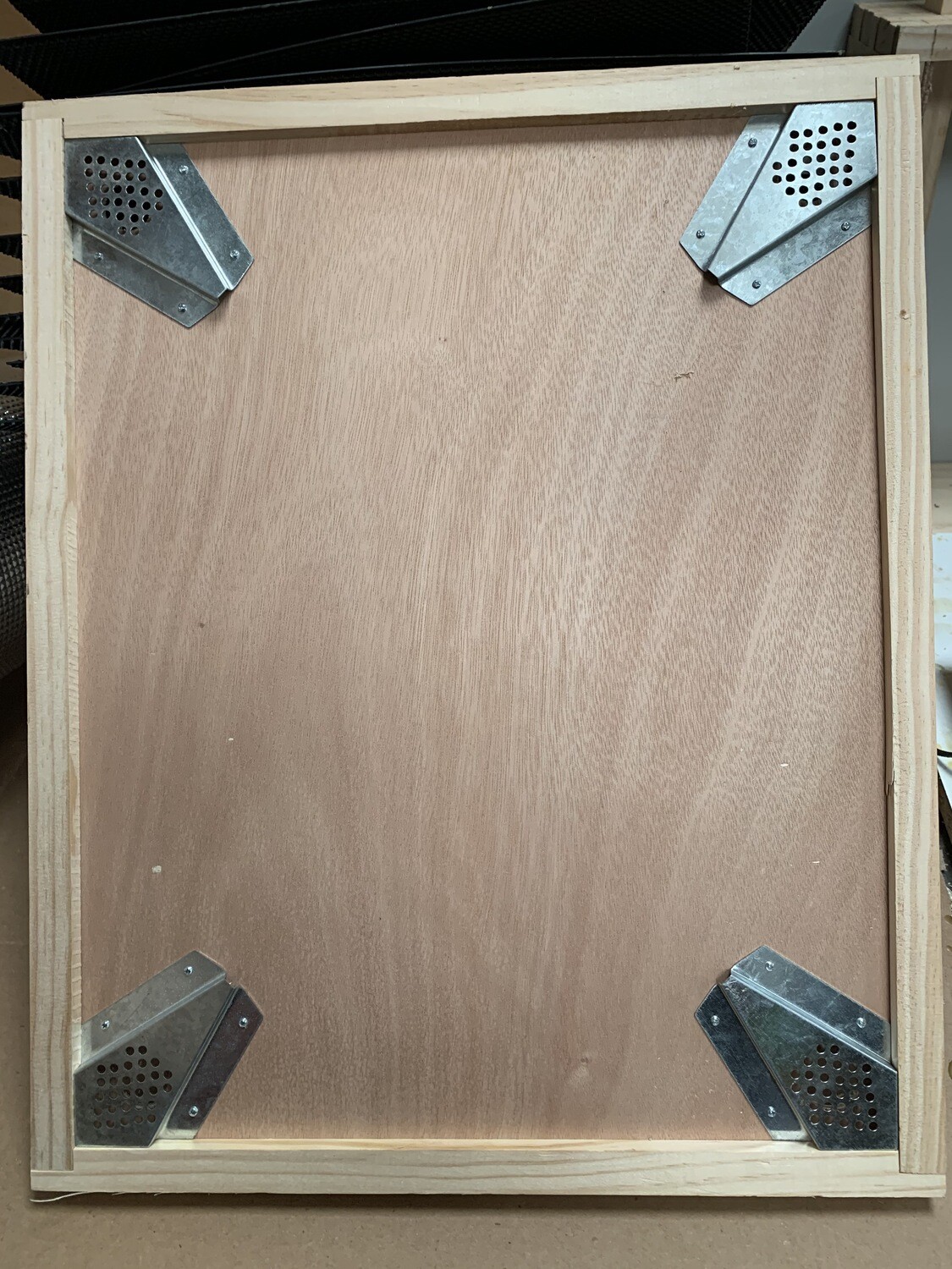 Bee Escape/Clearer Board 8 Frame