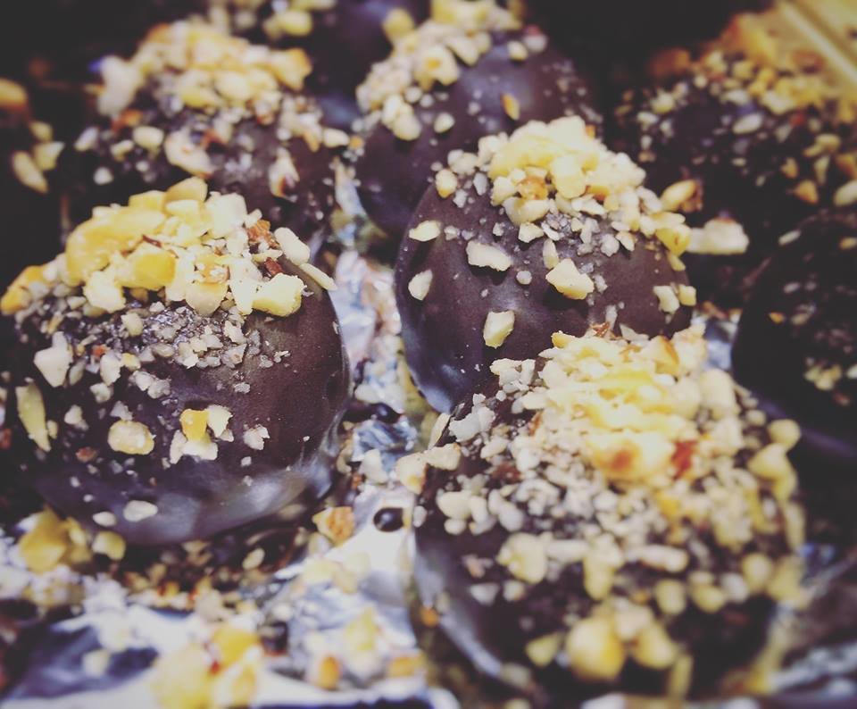Čoko-LeŠnik bombica(Ferrero)