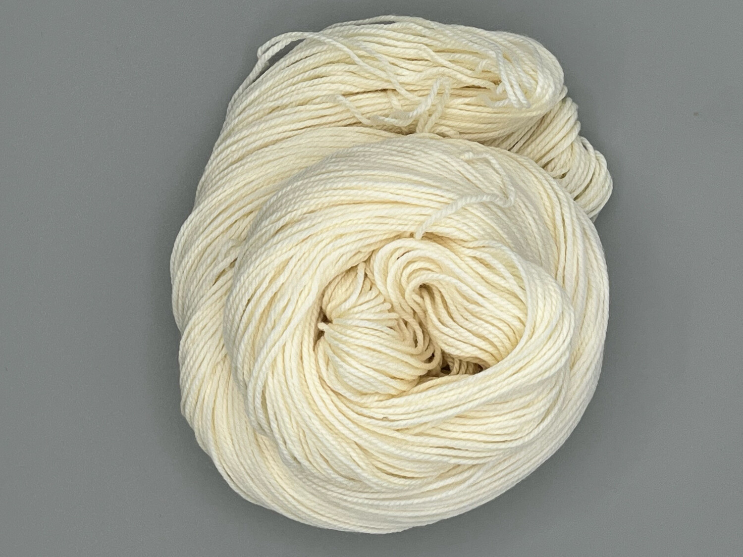 Merino Nylon DK 243 m/100g 3/7,3 NM