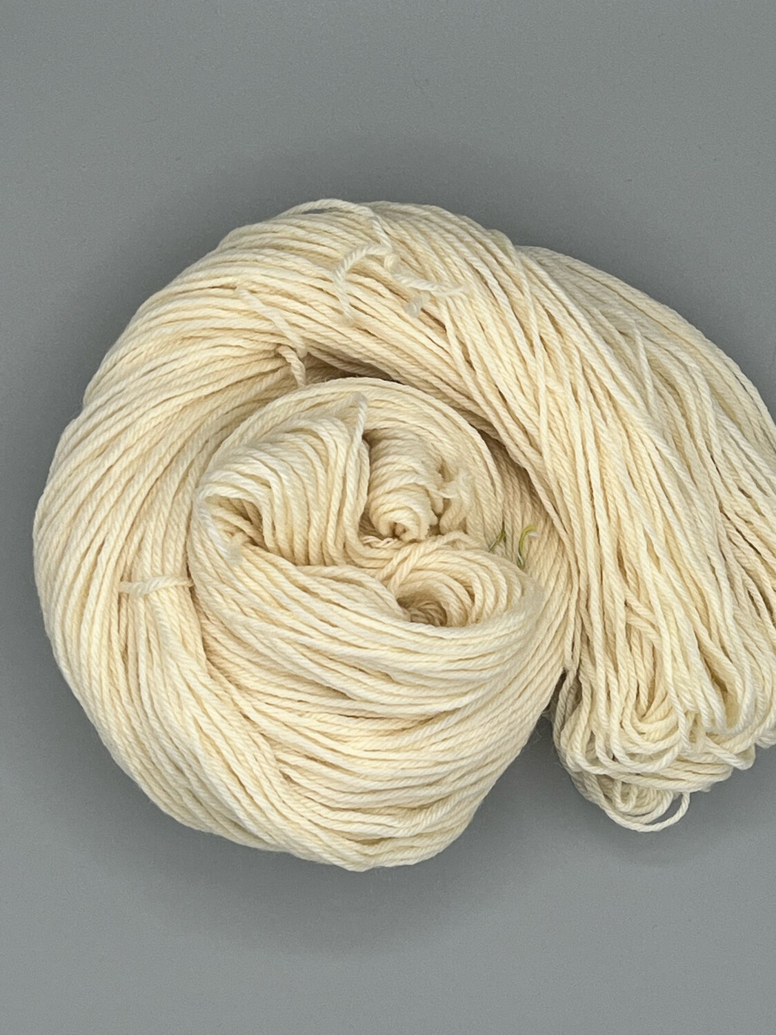 Bluefaced Leicester Wool  400 m/100g 4/16 NM