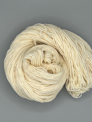 Bluefaced Leicester Wool 400 m/100g 4/16 NM