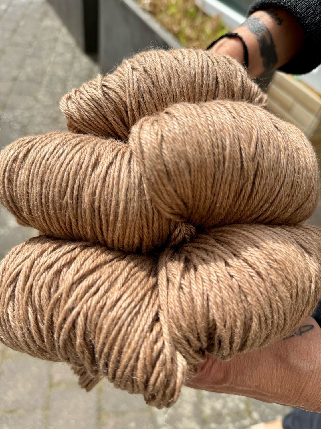 Angel Adular DK 225 m / 100g