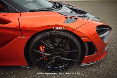 McLaren 720s Front bumper side scoop