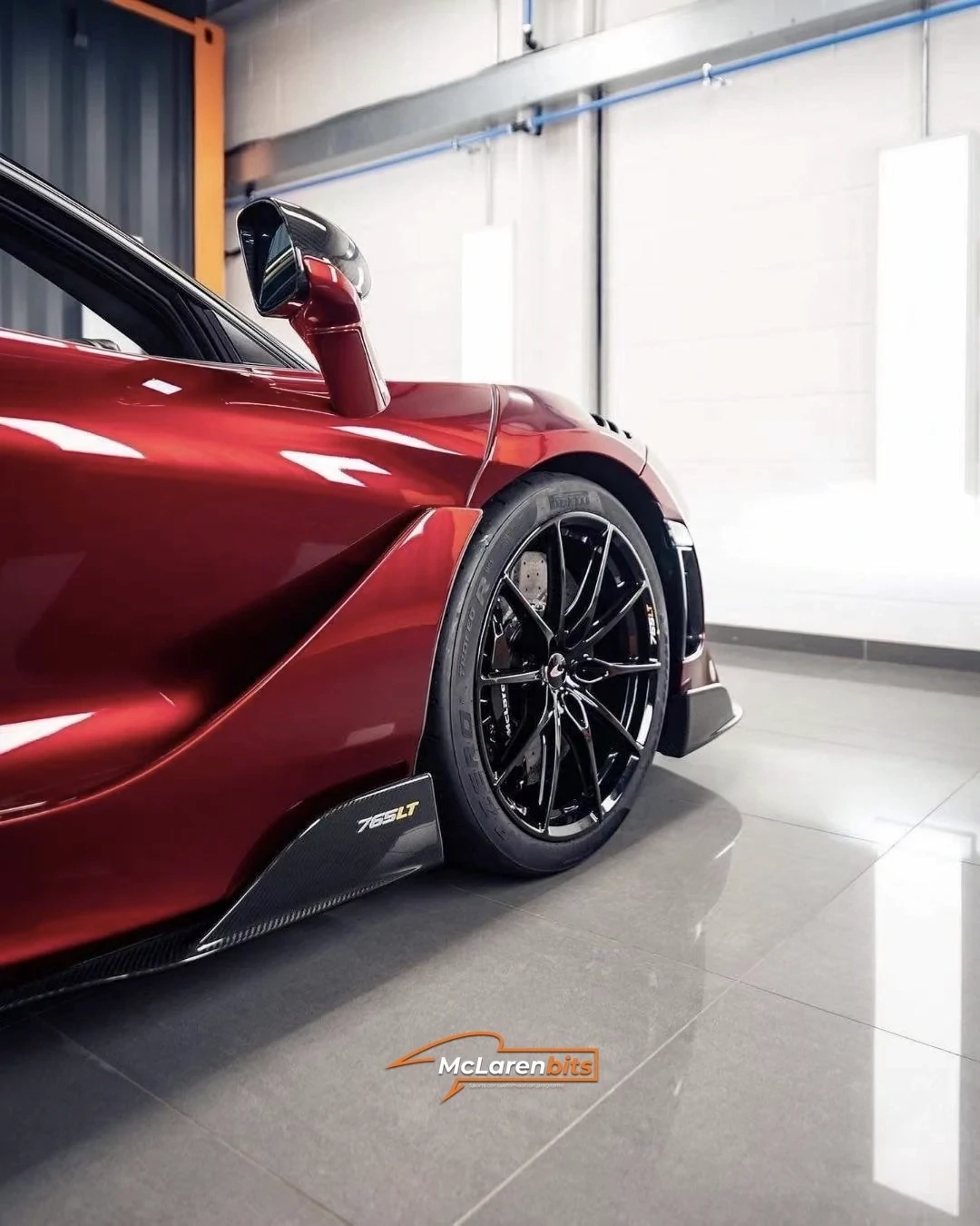 McLaren 720s restyling to 765lt side skirt