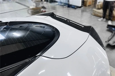 McLaren GT trunk spoiler (WP Design)