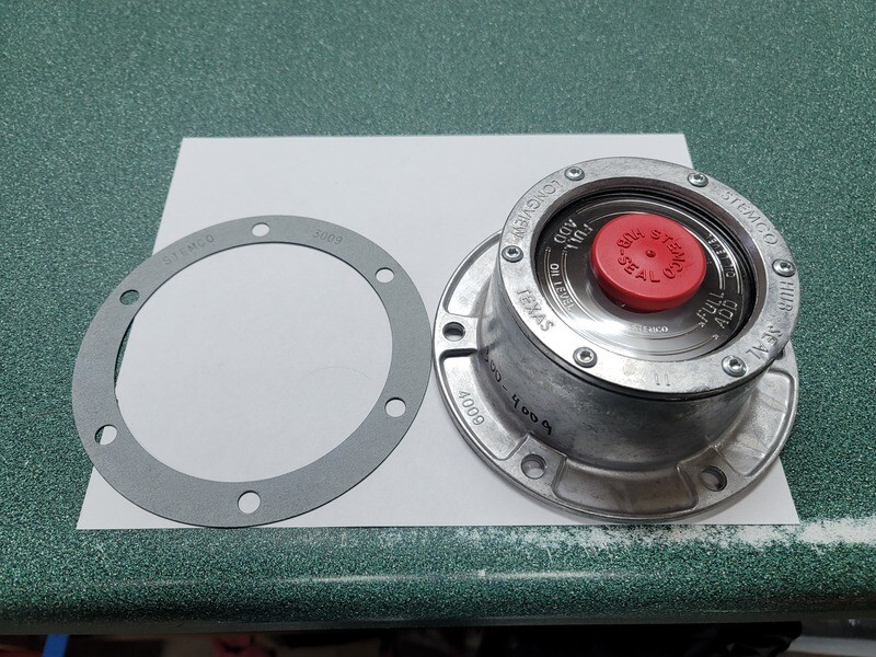 6 Hole Hub Cap W/Gasket
