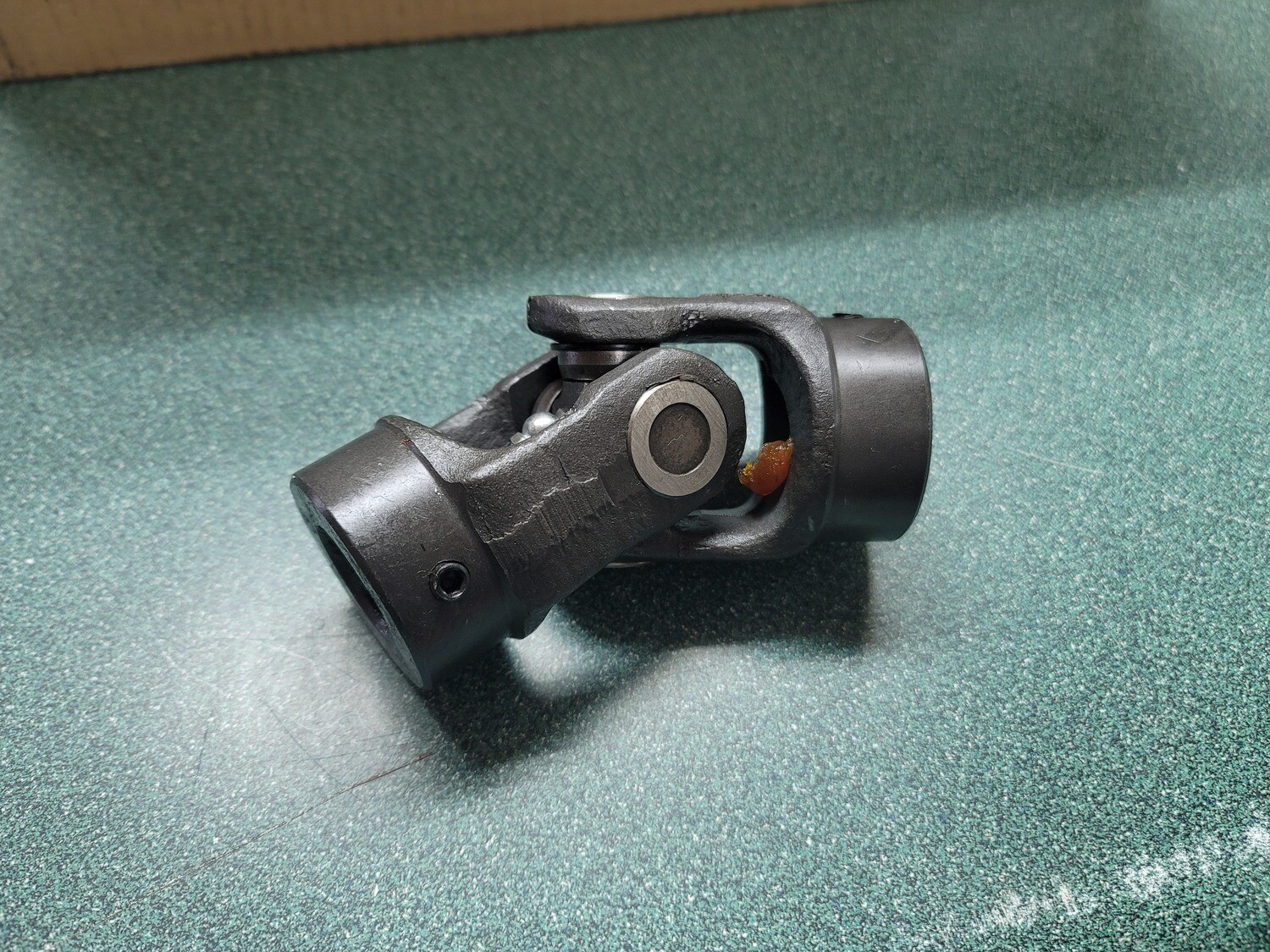 U-Joint for Timpte Hopper Door 2009 & Older