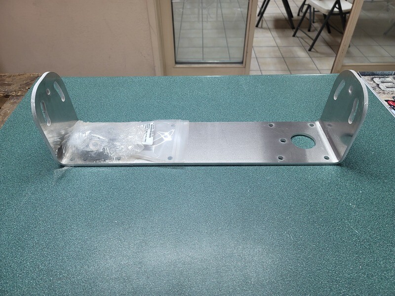 Thunder Tarp System Rear Mounting Bracket Thunder Tarp System Rear Mounting Bracket