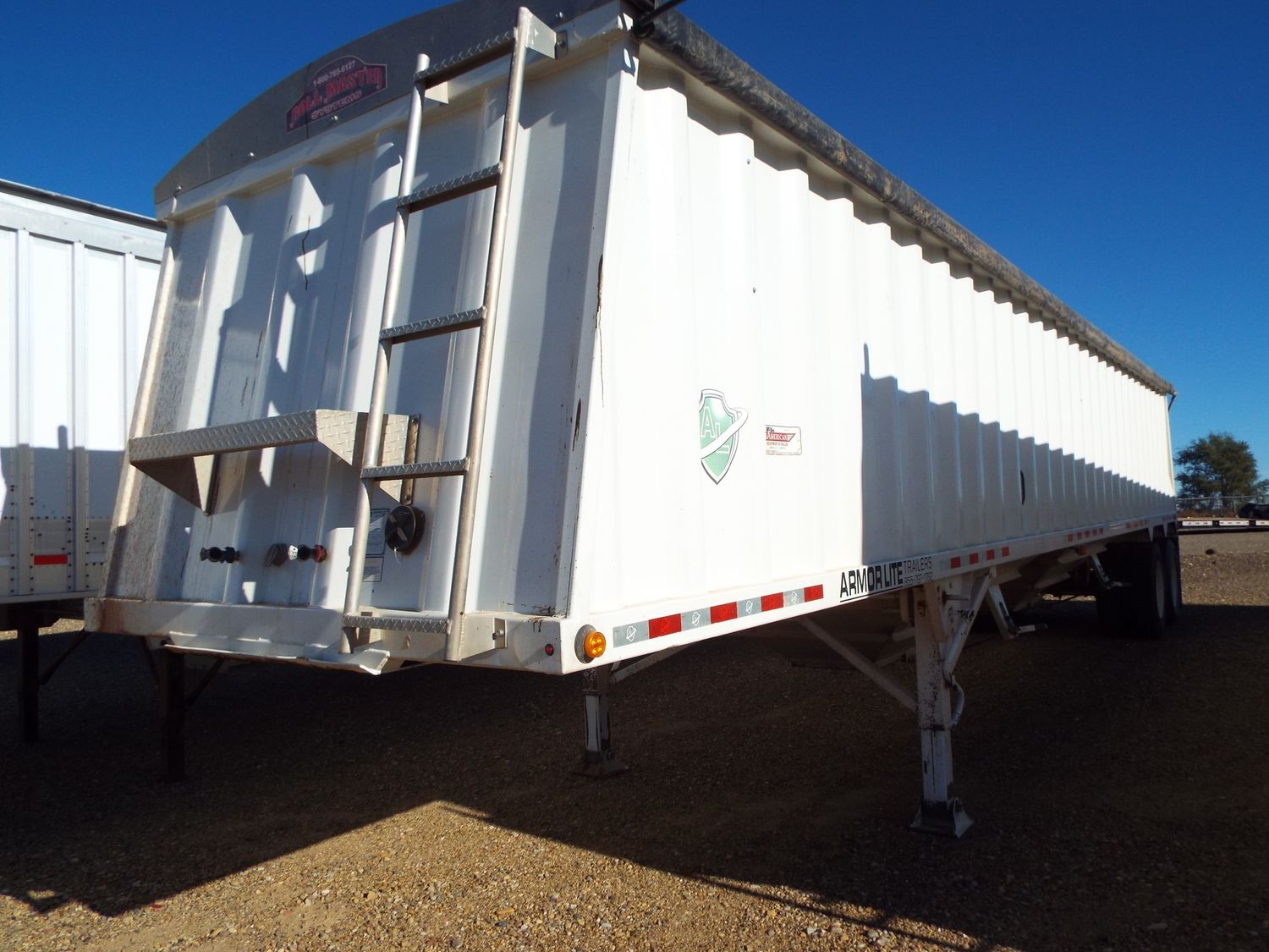 In Stock:Amarillo,TX - 2017 Armor Lite Steel Grain Hopper A000472