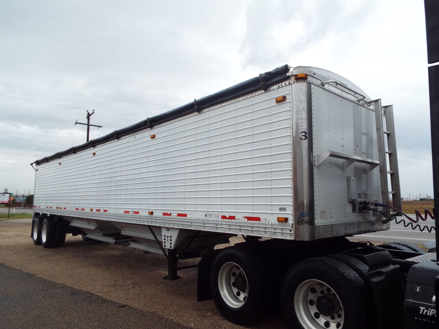 In Stock: Amarillo,TX - 2010 Timpte Hopper: 43 x 102 x 78 - 125074