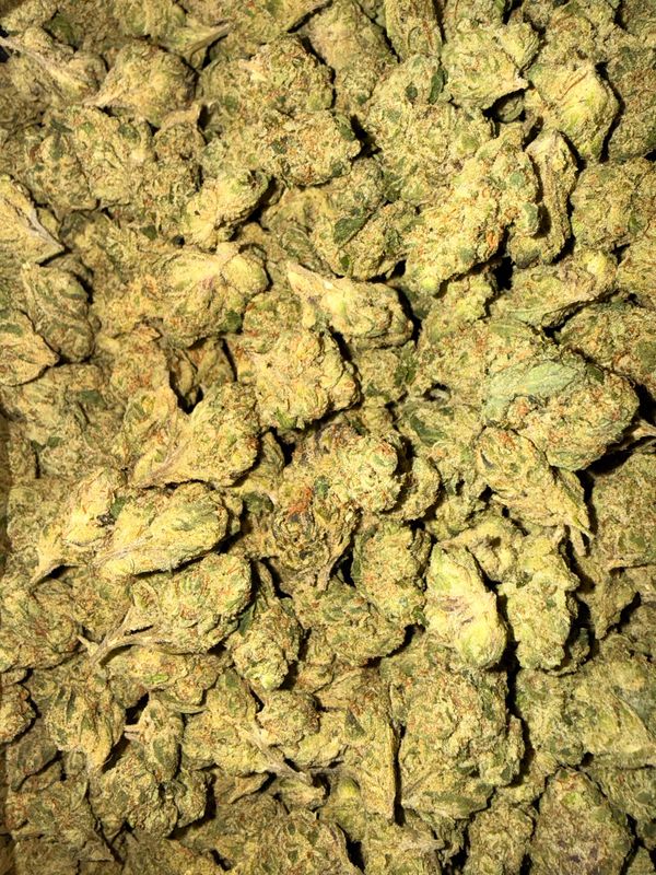 Flower: Ice Queen THC: 26% 0.5 Oz HYBRID