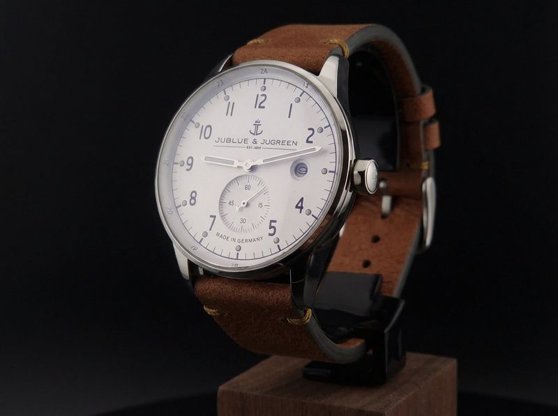 HAMBURG 42SE am Lederarmband BIO Nappaleder COGNAC