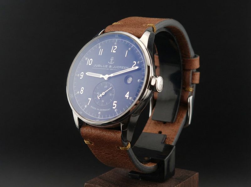 ROSTOCK 42SE am Lederarmband BIO Nappaleder COGNAC