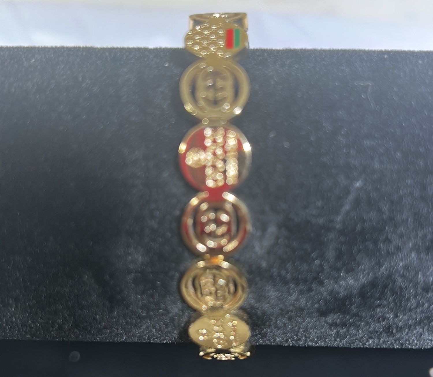 Bracelet gold circular GG