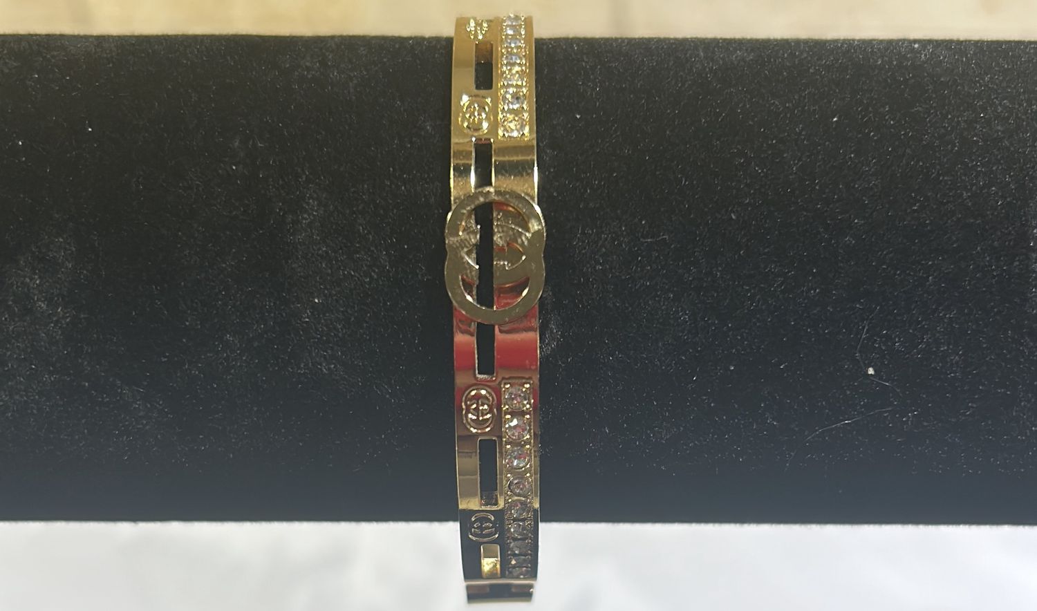 Bracelet small gold 2