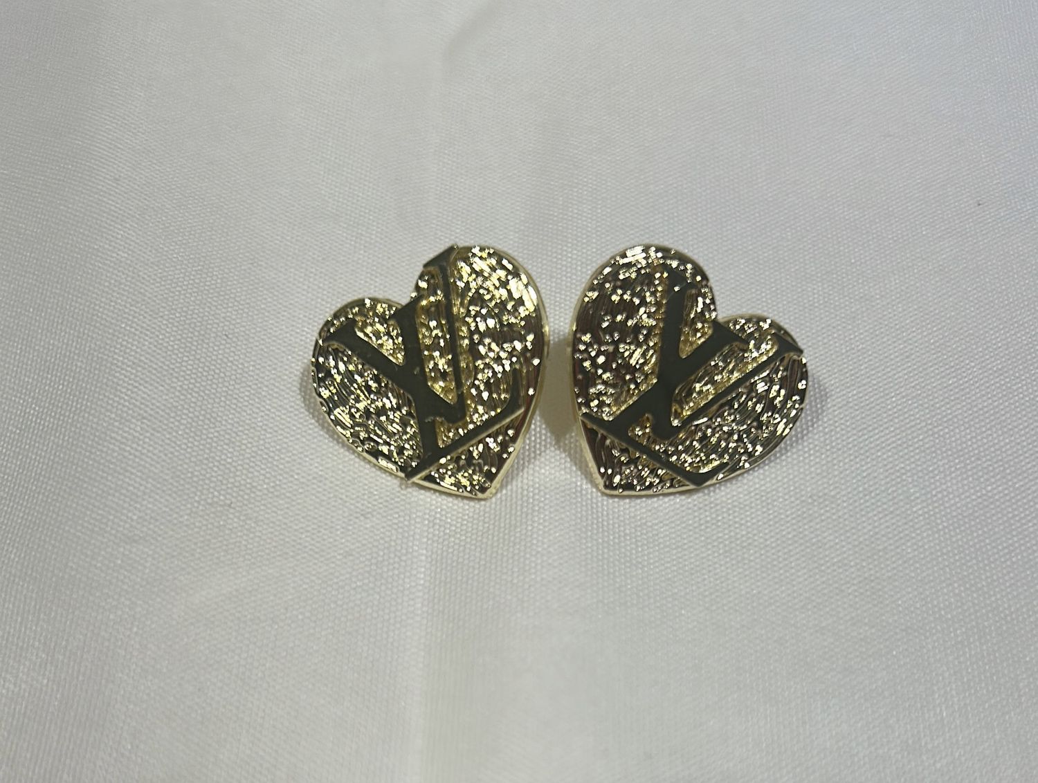 Earrings LV 1