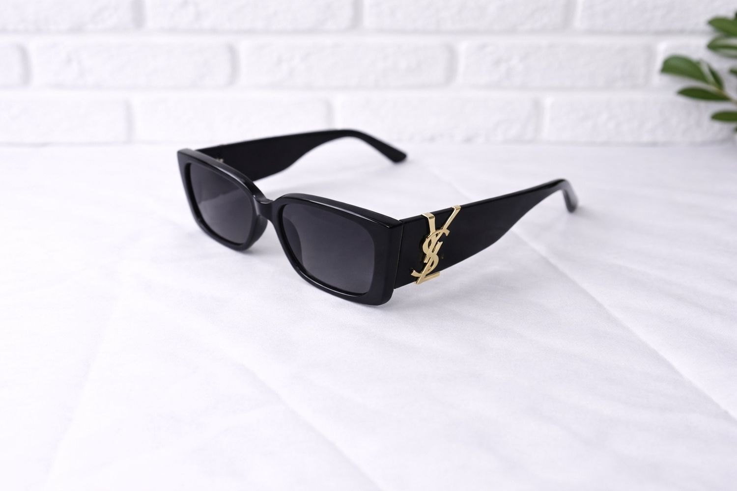 YSL black sunglasses