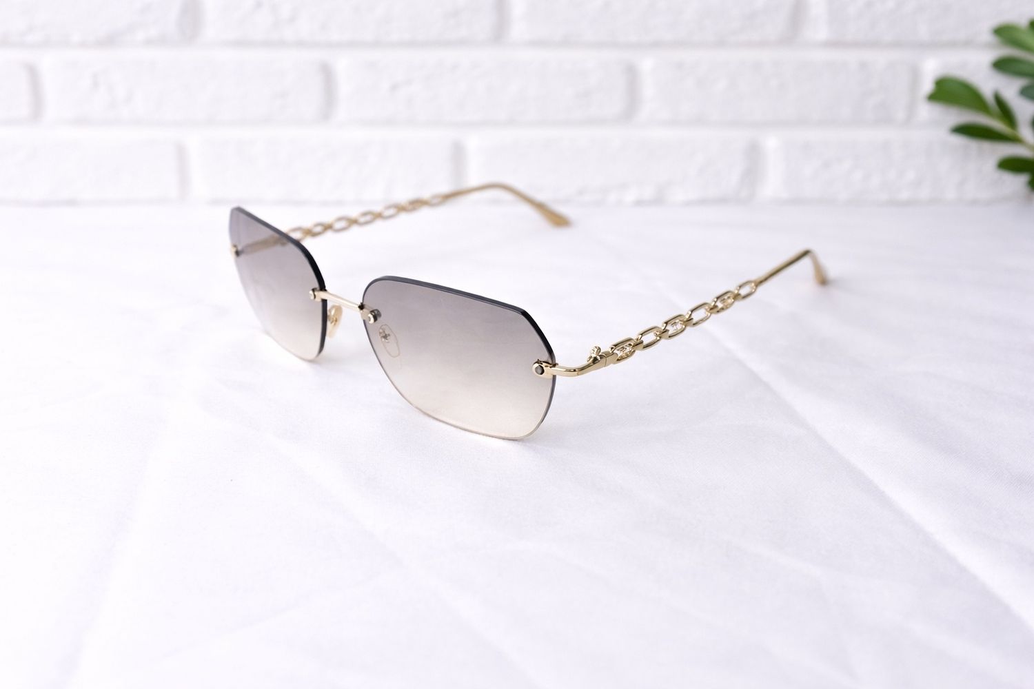 Gold Mirror CC sunglasses