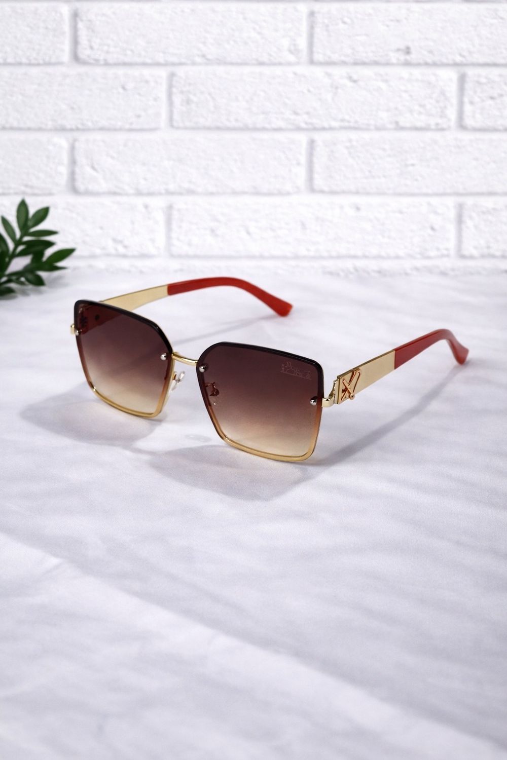 H orange and glow sunglasses