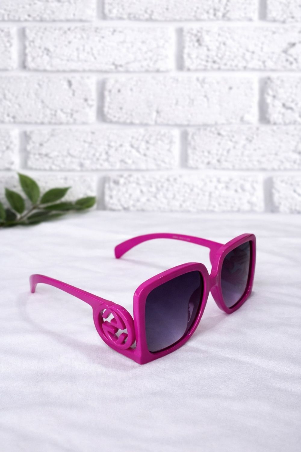 Big pink GG Sunglasses