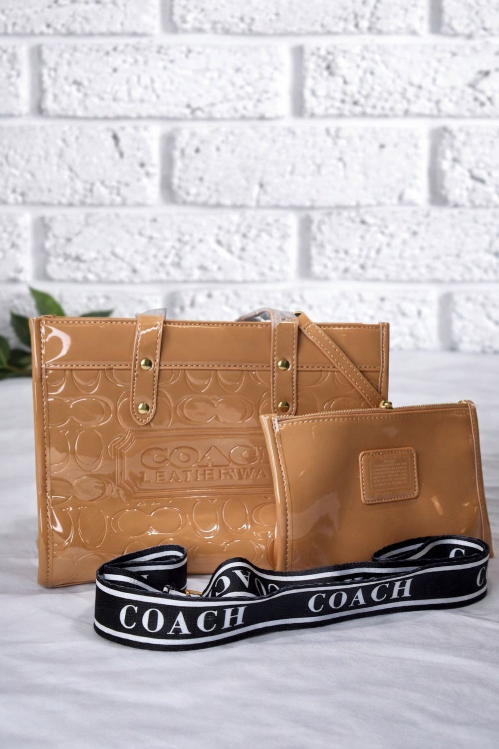Caramel mail CC bag