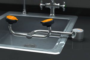 Eye/Face Wash, Deck Mounted Auto-Flow™ 90° Swivel, Right Hand Mounting Mounting (#G1774)