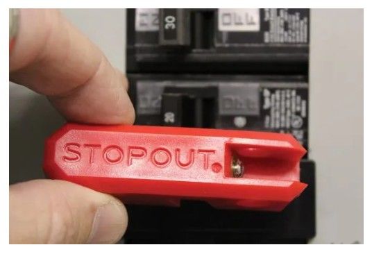STOPOUT ® Low-Profile Circuit Breaker Lockout (#KDD170)