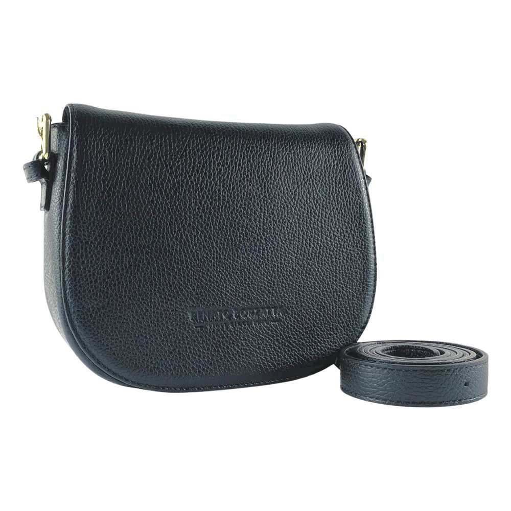 Italian Leather Shoulder Bag with Gold Hardware — Black | İtalyan Dəri Çiyín Çantası — Qara, Qızıl Aksesuarlar