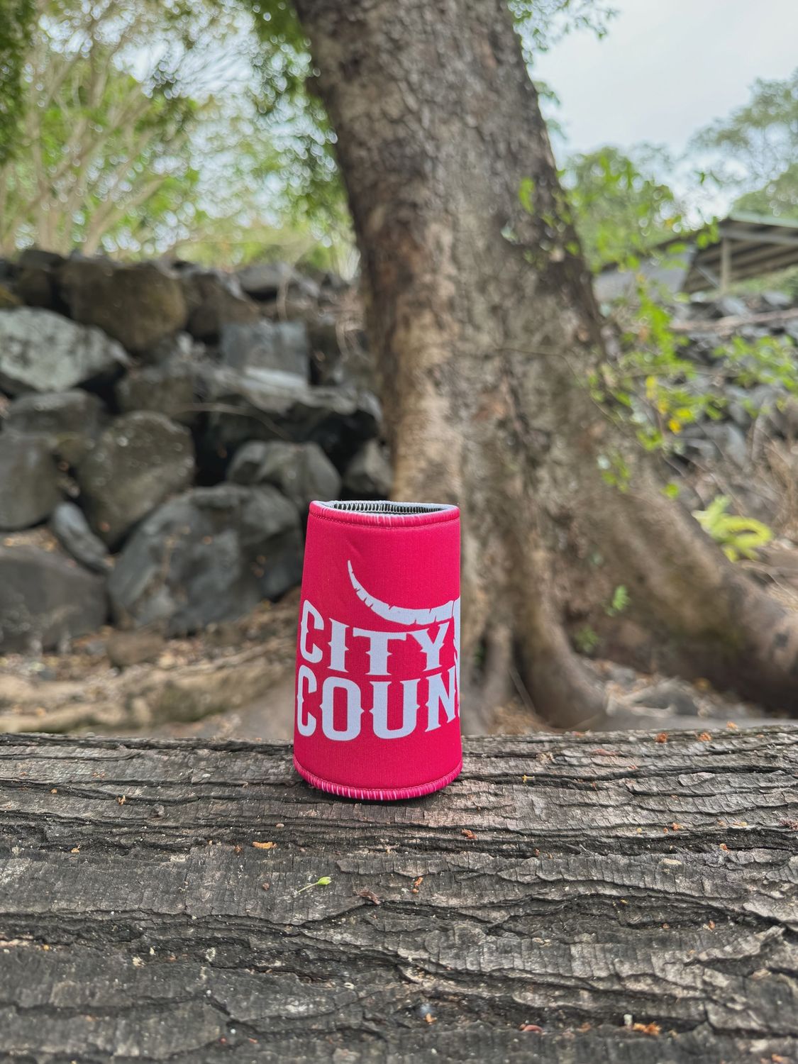 City N Country Classic Pink Stubby Cooler