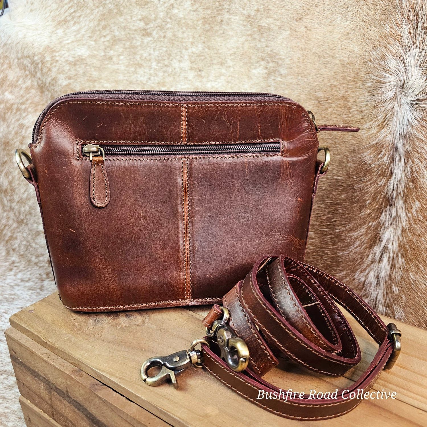 Bushfire Road Catlina Sunflower Clutch