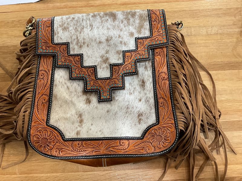 Bushfire Road Harley Black Shoulder Bag